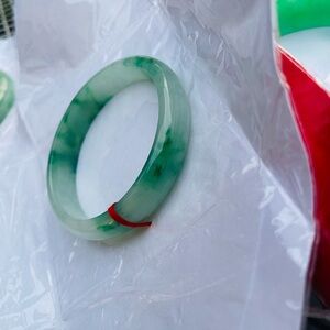 Gorgeous jade bangle